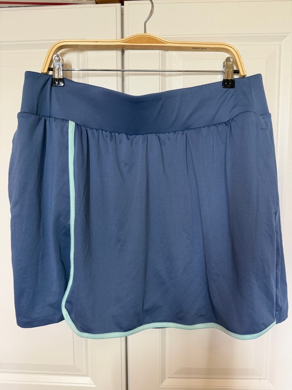 Lane Bryant Livi Navy Athletic Skort